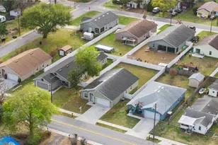 318 Bennett St, Auburndale, FL 33823 - Photo 29