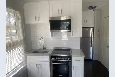 5301 27th Avenue S, Gulfport, FL 33707 - Photo 5