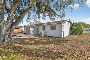 7006 Tidewater Trail, Tampa, FL 33619 - Photo 23