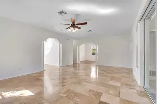 18022 Maui Isle Dr, Tampa, FL 33647 - Photo 11