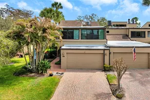 4508 Rolling Green Ln, Tampa, FL 33618 - Photo 1