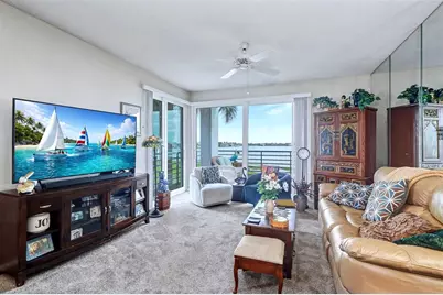 8021 Sailboat Key Boulevard S #101, Saint Pete Beach, FL 33707 - Photo 3