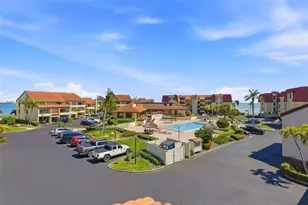 128 1st St E, Tierra Verde, FL 33715 - Photo 69