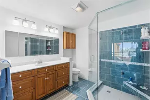 128 1st St E, Tierra Verde, FL 33715 - Photo 41