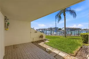 128 1st St E, Tierra Verde, FL 33715 - Photo 43