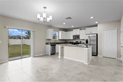 7109 Paradise Island Court, Sun City Center, FL 33573 - Photo 15