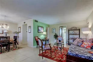 5095 Bay St NE, Saint Petersburg, FL 33703 - Photo 5