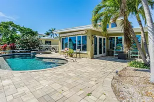 121 Wall St, Redington Shores, FL 33708 - Photo 33