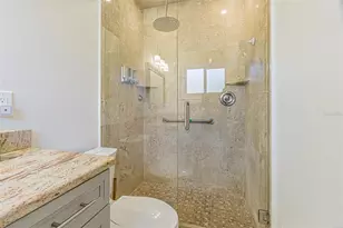 121 Wall St, Redington Shores, FL 33708 - Photo 11