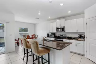 6384 Ten Acre Ct, Zephyrhills, FL 33541 - Photo 7