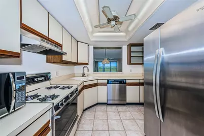 5400 Park Street N #708, Saint Petersburg, FL 33709 - Photo 17