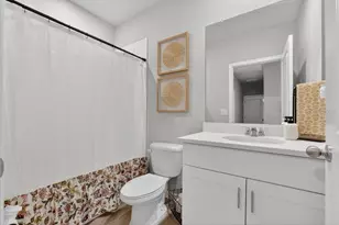 34763 Telluride Ln, Zephyrhills, FL 33541 - Photo 17