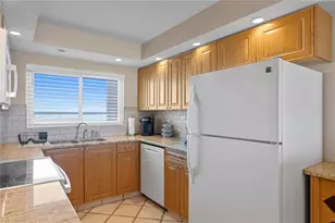 1290 Gulf Blvd, Clearwater, FL 33767 - Photo 15