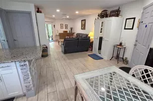 8630 Mallard Reserve Dr, Tampa, FL 33614 - Photo 19