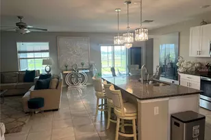 31811 Sun Kettle Loop, Wesley Chapel, FL 33545 - Photo 5