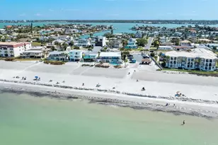 2700 Gulf Blvd, Belleair Beach, FL 33786 - Photo 21