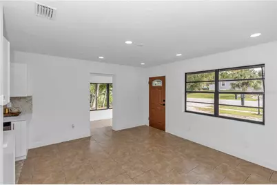 646 N Wellington Drive, Deltona, FL 32725 - Photo 9