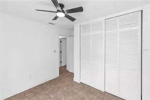 646 N Wellington Dr, Deltona, FL 32725 - Photo 15