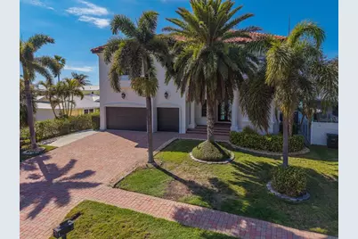 824 Island Way, Clearwater Beach, FL 33767 - Photo 11