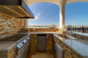 824 Island Way, Clearwater Beach, FL 33767 - Photo 25