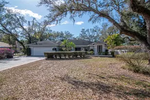 8440 Cranes Roost, New Port Richey, FL 34654 - Photo 1