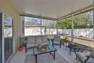 1609 Bonita Bluff Ct, Ruskin, FL 33570 - Photo 3