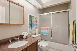 14019 Notreville Way, Tampa, FL 33624 - Photo 13