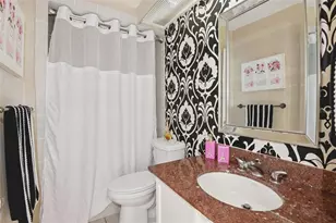 14019 Notreville Way, Tampa, FL 33624 - Photo 11