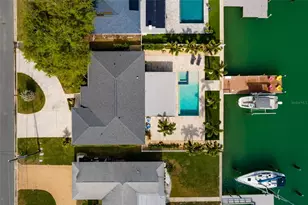 11775 E 4th Street E, Treasure Island, FL 33706 - Photo 5