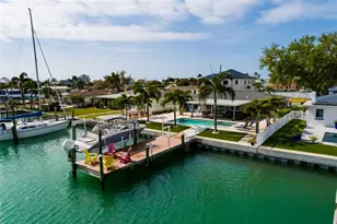 11775 E 4th Street E, Treasure Island, FL 33706 - Photo 47