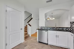 15844 Fishhawk Falls Dr, Lithia, FL 33547 - Photo 13