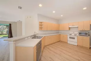 11560 Captiva Kay Dr, Riverview, FL 33569 - Photo 7