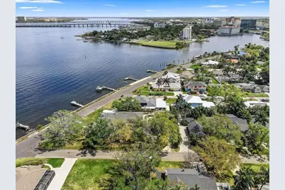 2201 Riverview Boulevard, Bradenton, FL 34205 - Photo 55