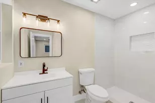 2201 Riverview Blvd, Bradenton, FL 34205 - Photo 27