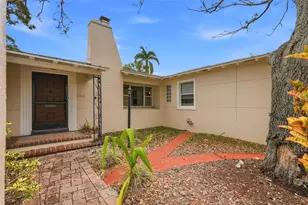 280 Snell Isle Blvd NE, Saint Petersburg, FL 33704 - Photo 5