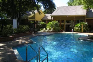 8630 Mallard Reserve Dr, Tampa, FL 33614 - Photo 15