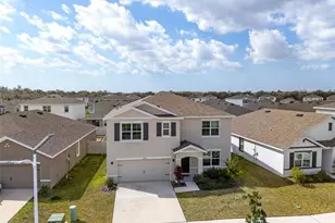 17029 Avon Dive Ln, Wimauma, FL 33598 - Photo 1