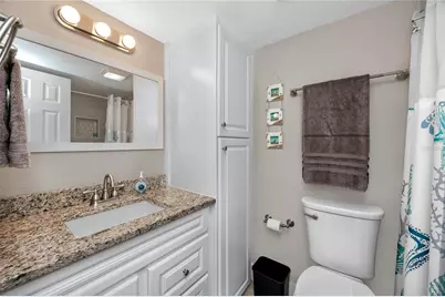 282 Treasure Island Causeway #12, Saint Petersburg, FL 33706 - Photo 17
