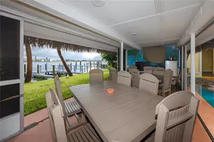 282 Treasure Island Causeway, Saint Petersburg, FL 33706 - Photo 33