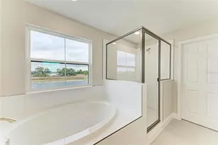 13718 Heartwood Wy, Parrish, FL 34219 - Photo 9