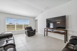 4530 Cozy Condor Ct, Bartow, FL 33830 - Photo 9