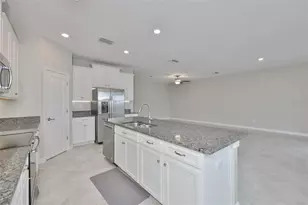 11454 Freshwater Ridge Dr, Riverview, FL 33569 - Photo 11