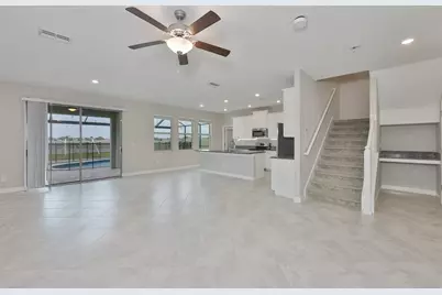 11454 Freshwater Ridge Drive, Riverview, FL 33569 - Photo 9