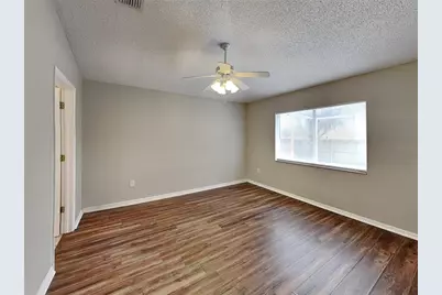 [Address not provided], Plant City, FL 33563 - Photo 9