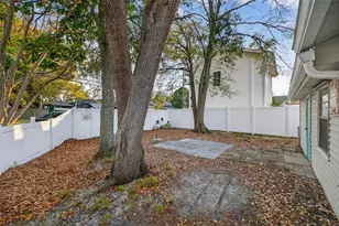 500 35th Ave N, Saint Petersburg, FL 33704 - Photo 17