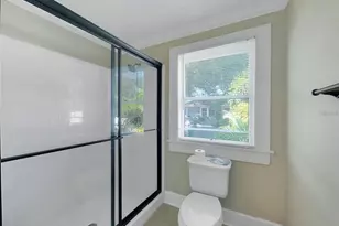 614 8th St N, Saint Petersburg, FL 33701 - Photo 29