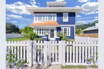 614 8th Street N, Saint Petersburg, FL 33701 - Photo 1