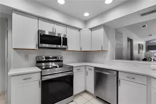 1619 Palace Ct, Valrico, FL 33594 - Photo 25