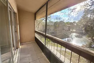 7604 Abbey Ln, Tampa, FL 33617 - Photo 17