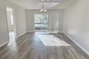 7604 Abbey Ln, Tampa, FL 33617 - Photo 9